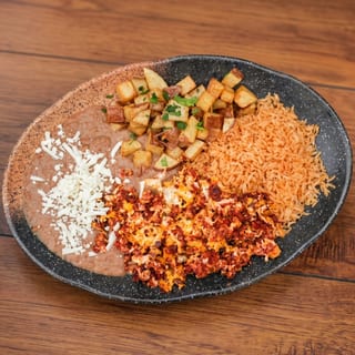 Huevos con Chorizo