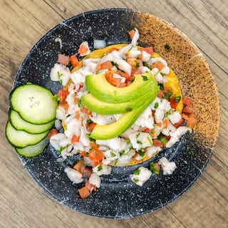 Tostada de Ceviche de Pescado